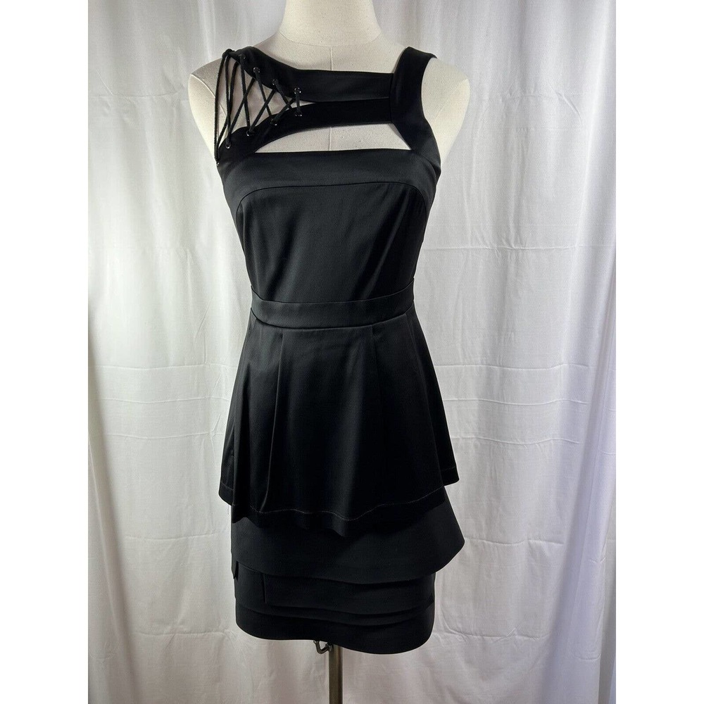 Women BCBG MAXAZRIA Rare Sexy Peplum Lace Up Black Dress New $298 Size 4 - Picture 2 of 10